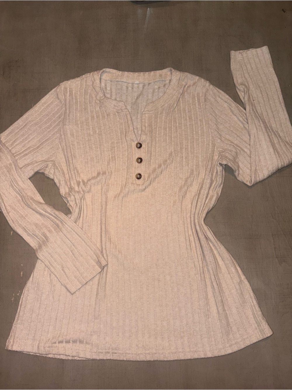 Ribbed Long-Sleeve Henley Top in Light Beige